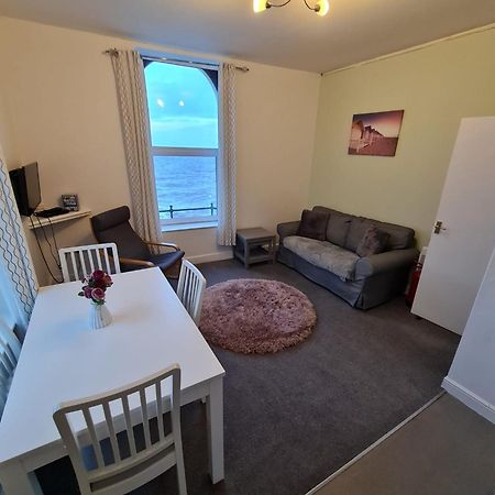 Farina No6, Sea View Apartment Sleeping 4 Guests Bridlington Eksteriør bilde
