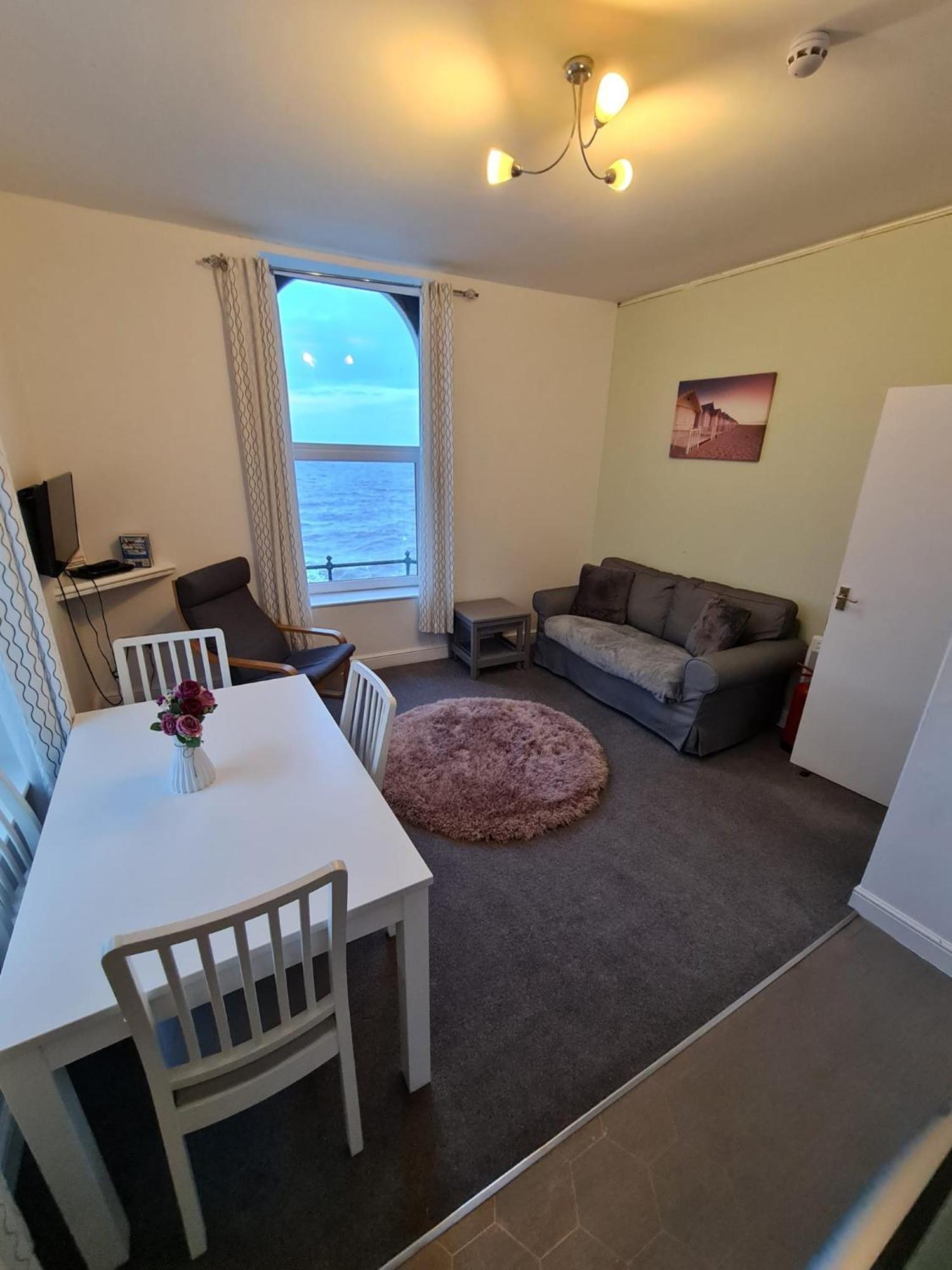 Farina No6, Sea View Apartment Sleeping 4 Guests Bridlington Eksteriør bilde